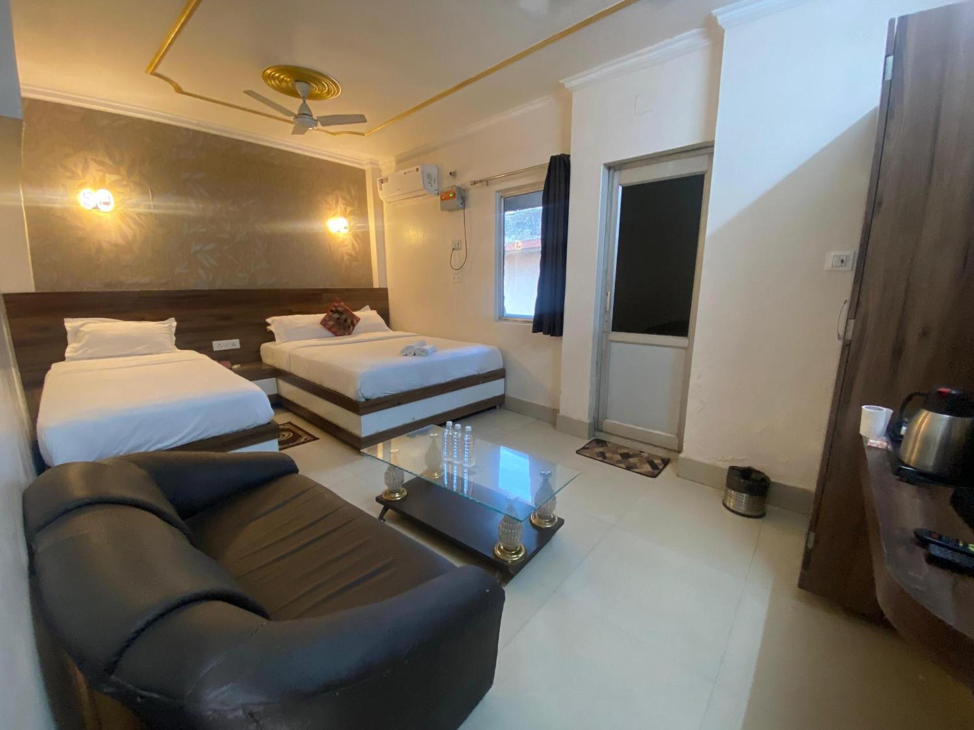 ורנאסי Hotel Sita Palace On Heritage Ghats Of Benaras מראה חיצוני תמונה