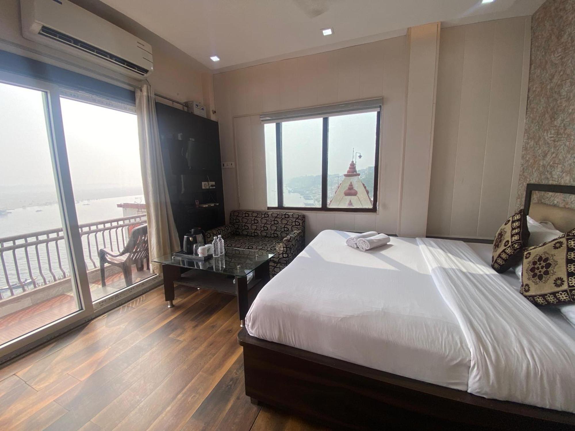 ורנאסי Hotel Sita Palace On Heritage Ghats Of Benaras מראה חיצוני תמונה