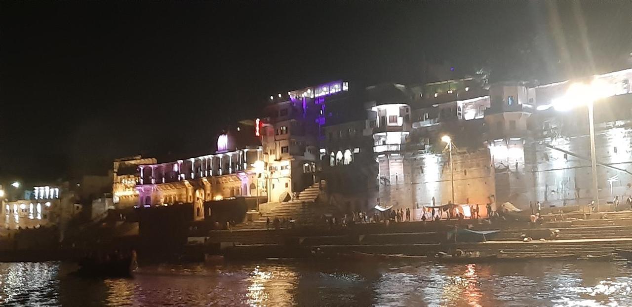 ורנאסי Hotel Sita Palace On Heritage Ghats Of Benaras מראה חיצוני תמונה